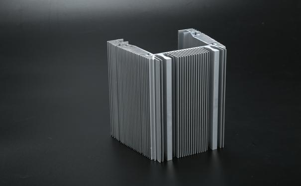 铝型材散热器
